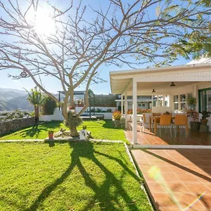 https://casa-cueva-bandama.in-canary-islands.com